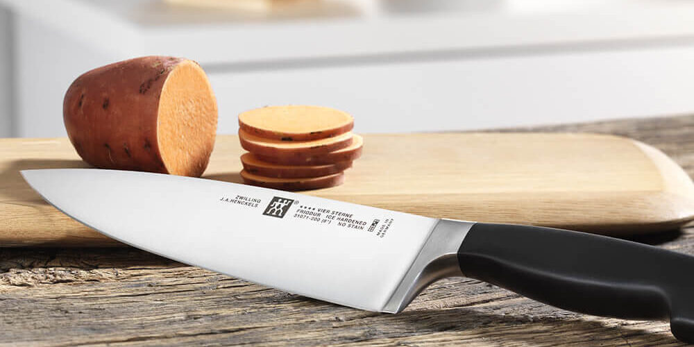 Forged Kitchen Knives vs. Stamped Kitchen Knives